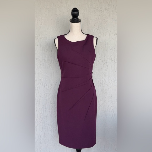Calvin Klein- Burgundy Sunburst Sheath Dress size 8. Like new! - Picture 4 of 5